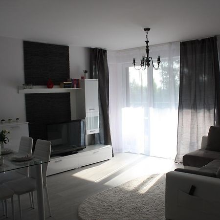 U-Stay Bond Apartament Kolobrzeg Exterior photo